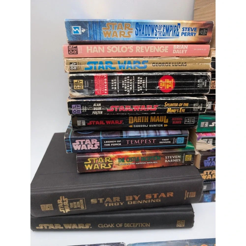 Lot of 30 Star Wars Novels Mixed Format  Hardcover / Paperback